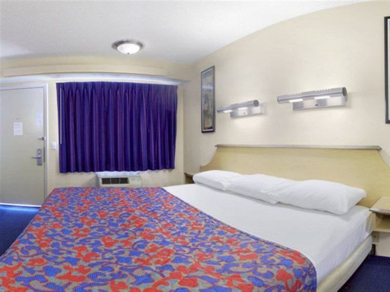 Red Roof Inn Tampa - Brandon Luaran gambar
