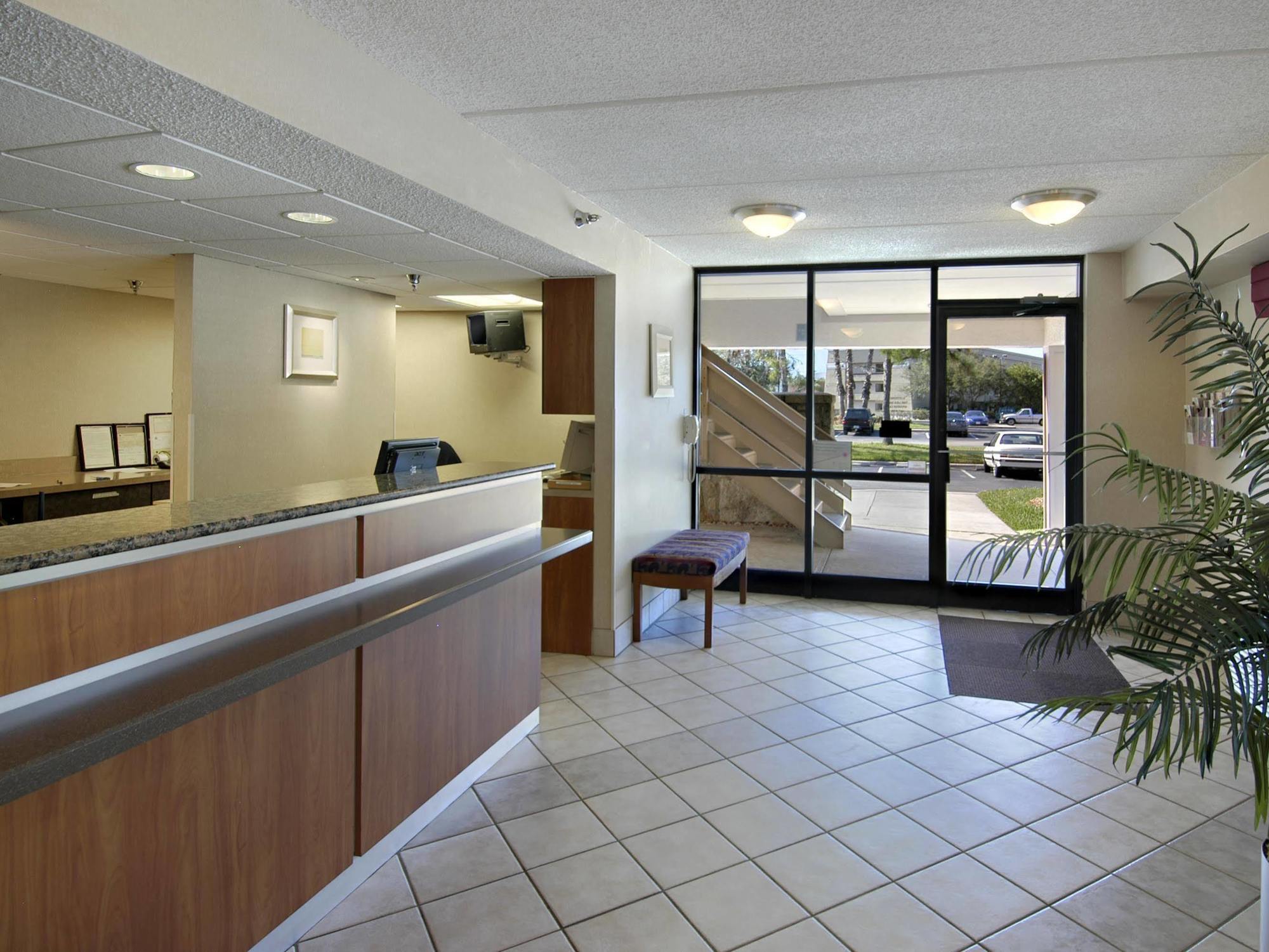 Red Roof Inn Tampa - Brandon Luaran gambar